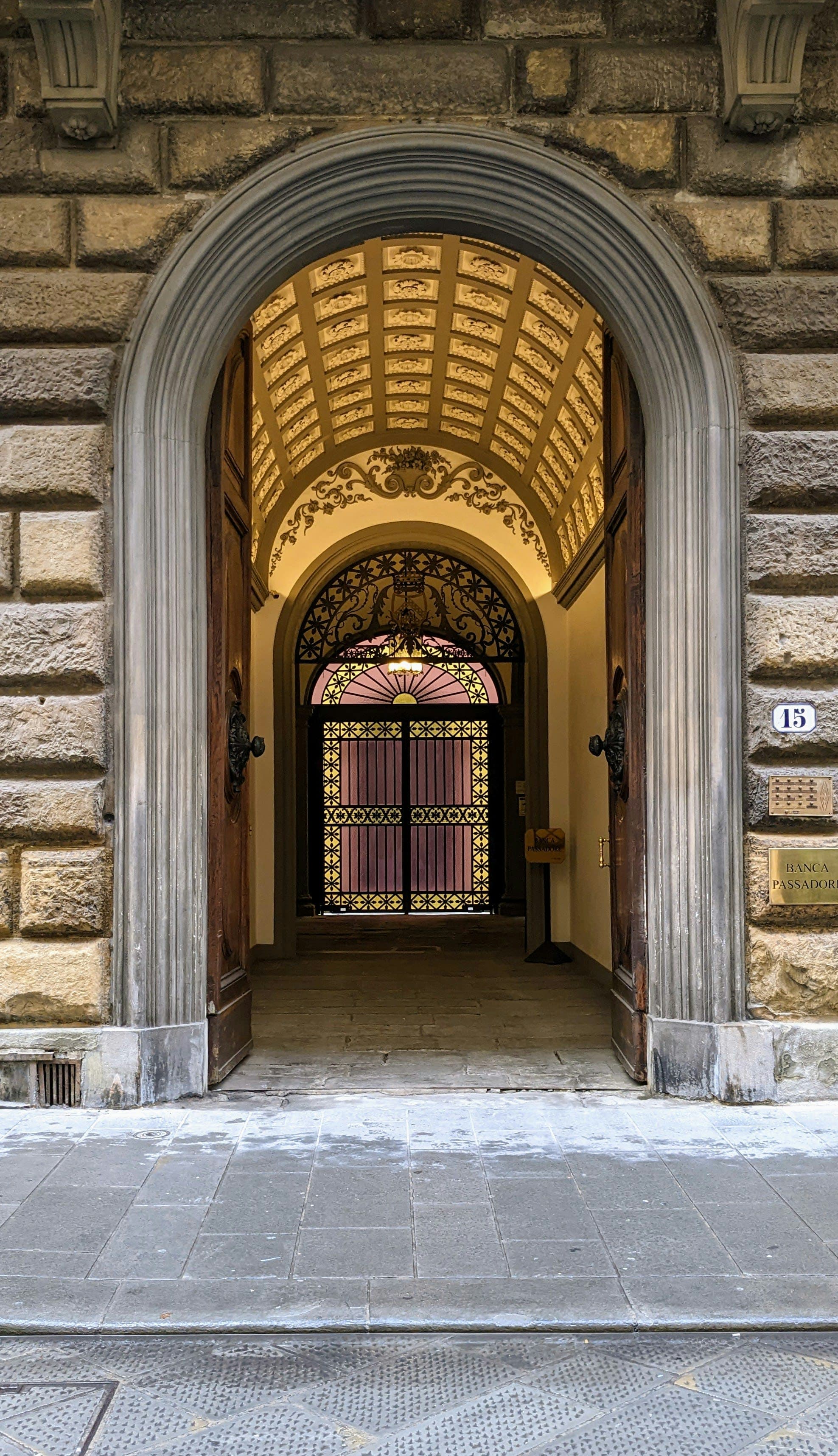 Bir Şehir, Bir Aile, Bir Rönesans: İtalya ve Medici Hanesi 🇮🇹🏛️🖋️